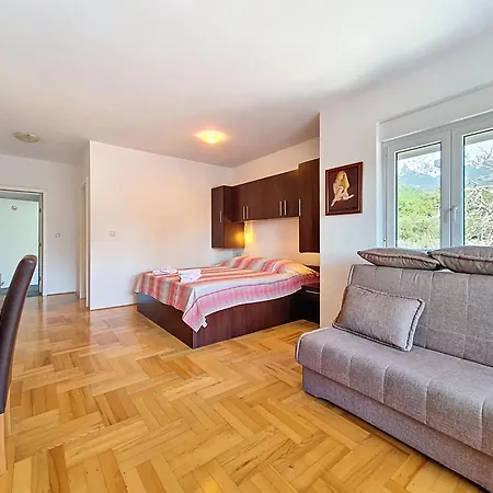 Apartamento Rilic-1 By Interhome